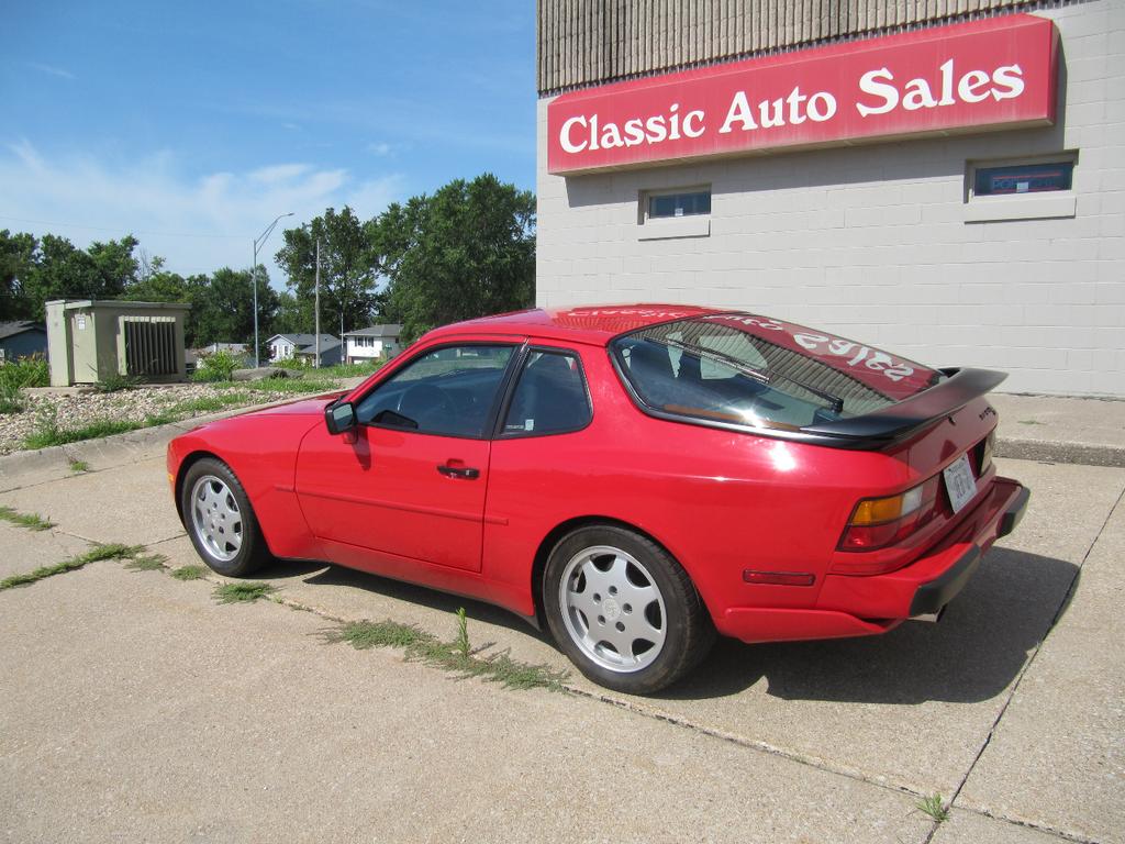 used 1991 Porsche 944 car, priced at $19,900