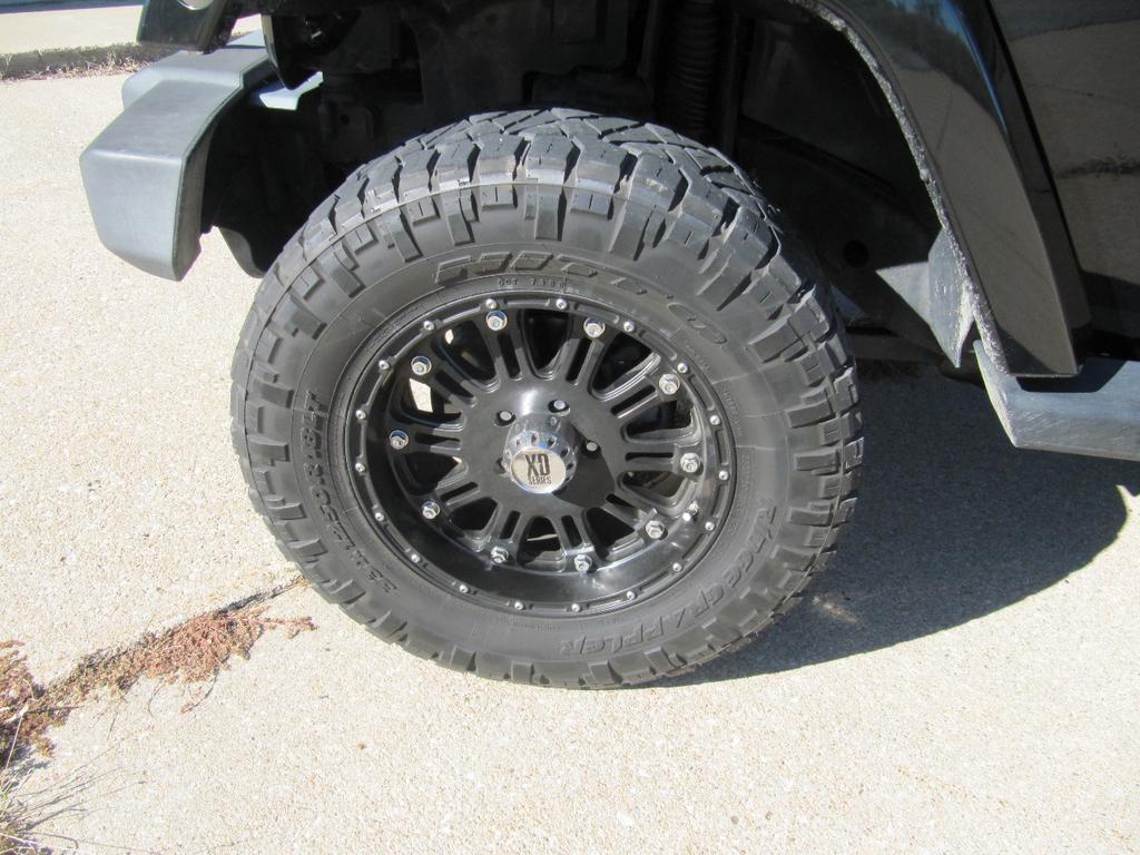 used 2010 Jeep Wrangler Unlimited car, priced at $17,900