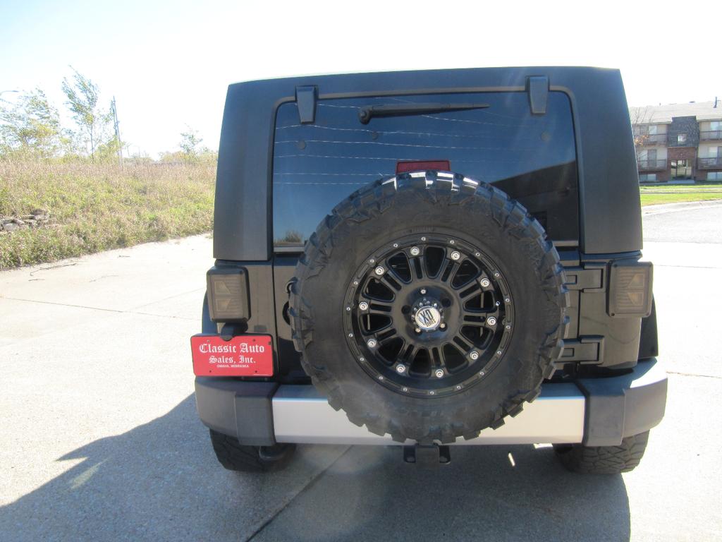 used 2010 Jeep Wrangler Unlimited car, priced at $17,900
