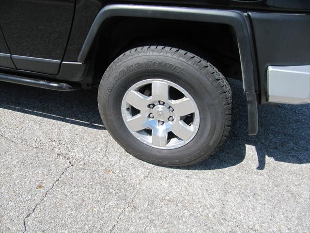 used 2007 Toyota FJ Cruiser car, priced at $21,900