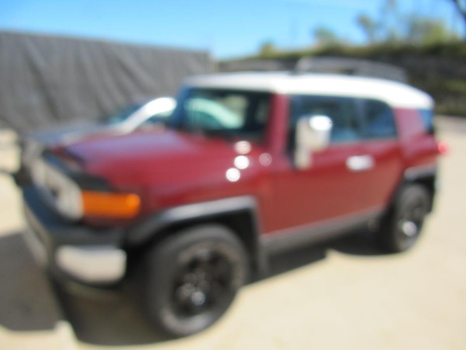 used 2008 Toyota FJ Cruiser car, priced at $18,900