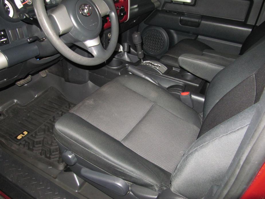 used 2008 Toyota FJ Cruiser car, priced at $18,900