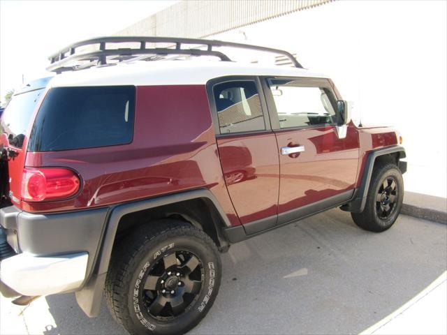 used 2008 Toyota FJ Cruiser car, priced at $18,900