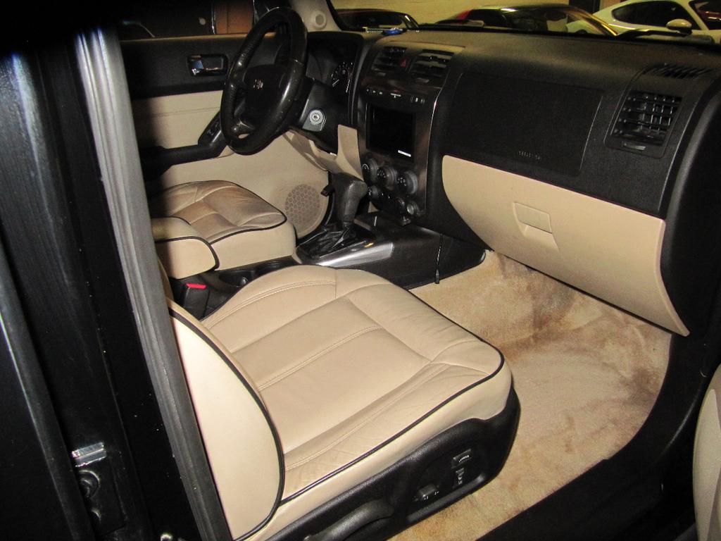 used 2007 Hummer H3 car, priced at $15,900