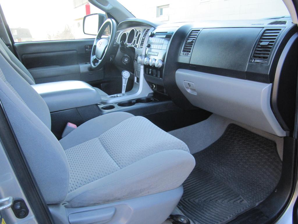 used 2007 Toyota Tundra car, priced at $14,900