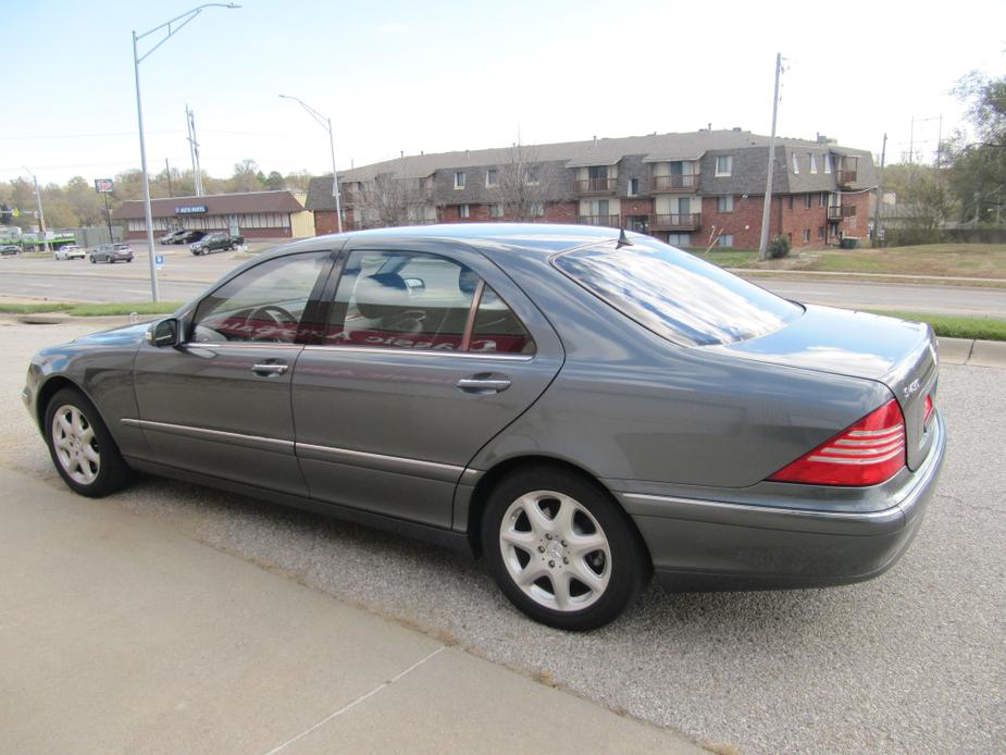 used 2006 Mercedes-Benz S-Class car, priced at $16,900