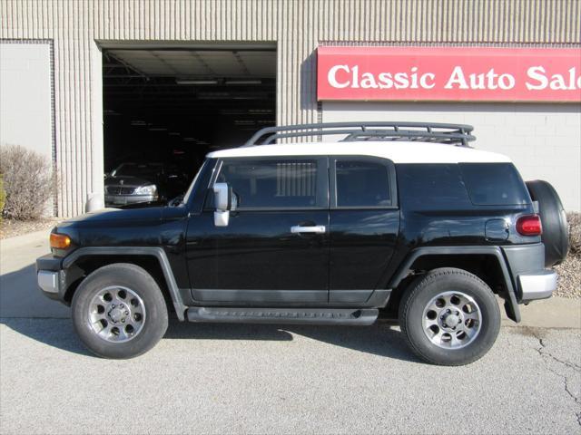 used 2012 Toyota FJ Cruiser car, priced at $28,900