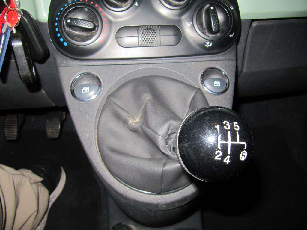 used 2015 FIAT 500 car, priced at $7,900