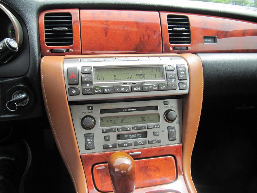 used 2002 Lexus SC 430 car, priced at $16,900