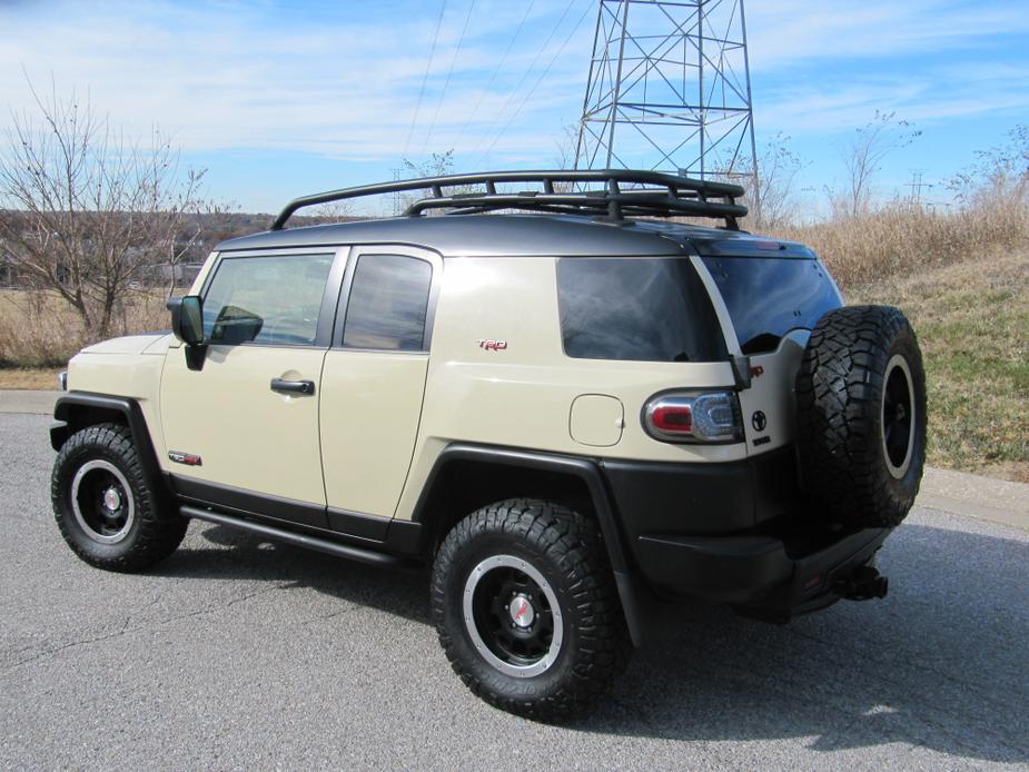 used 2010 Toyota FJ Cruiser car, priced at $29,900