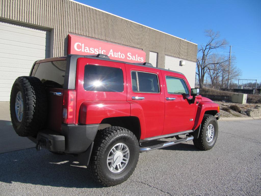 used 2007 Hummer H3 car, priced at $13,900