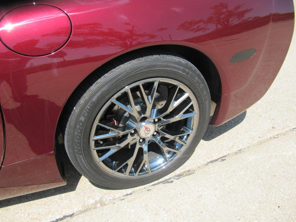 used 2003 Chevrolet Corvette car, priced at $19,900