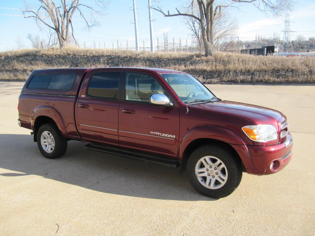 used 2006 Toyota Tundra car, priced at $14,900