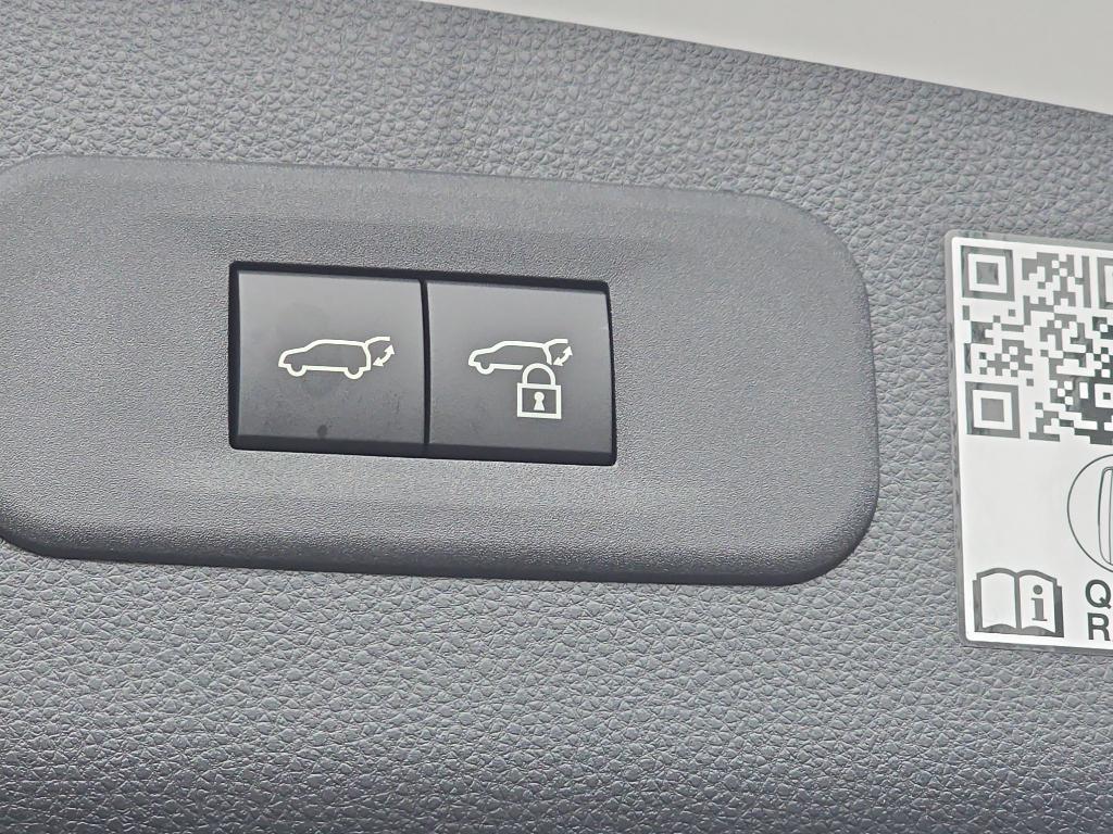 new 2025 Toyota Crown Signia car, priced at $43,150