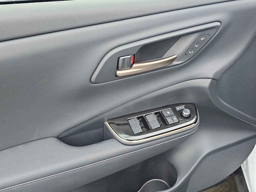 new 2025 Toyota Crown Signia car, priced at $43,150