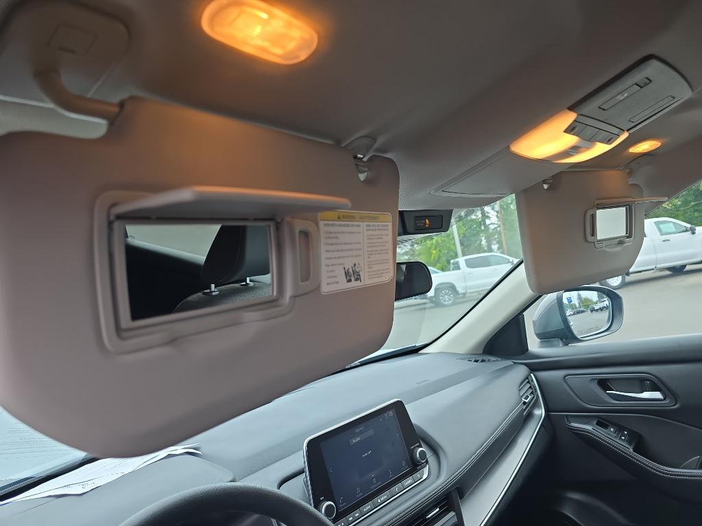 used 2024 Nissan Rogue car, priced at $27,895