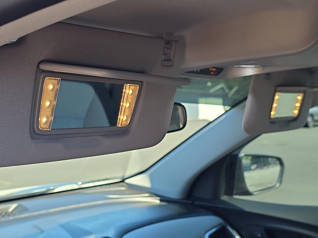 used 2020 Chevrolet Equinox car, priced at $22,487