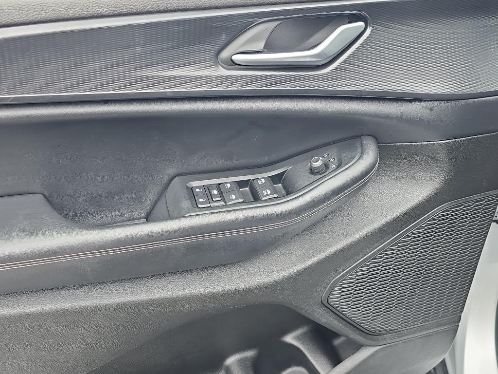 used 2023 Jeep Grand Cherokee car, priced at $22,987