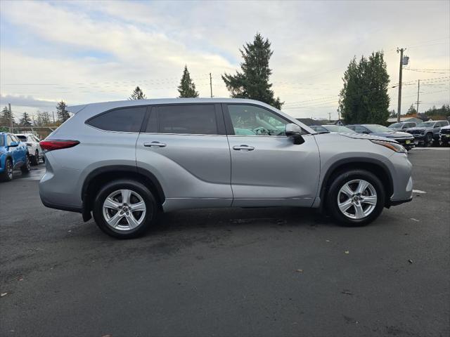 used 2023 Toyota Highlander car, priced at $34,645