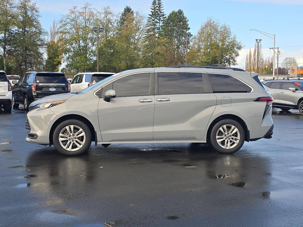used 2022 Toyota Sienna car, priced at $36,987