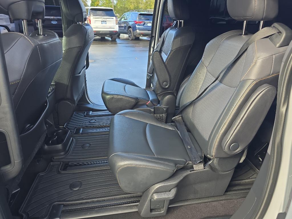 used 2022 Toyota Sienna car, priced at $36,987