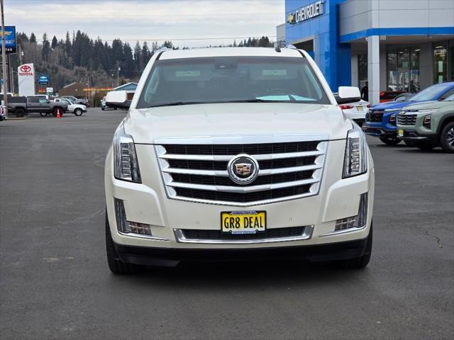 used 2015 Cadillac Escalade car, priced at $24,995