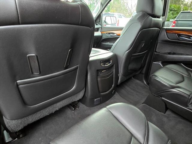 used 2015 Cadillac Escalade car, priced at $24,995