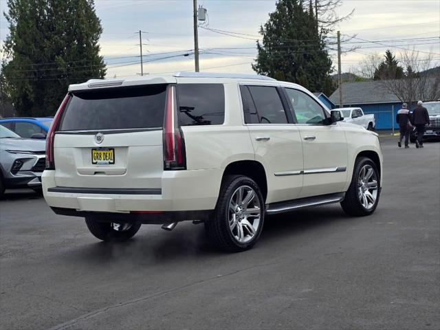 used 2015 Cadillac Escalade car, priced at $24,995