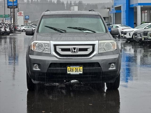 used 2010 Honda Pilot car, priced at $12,995