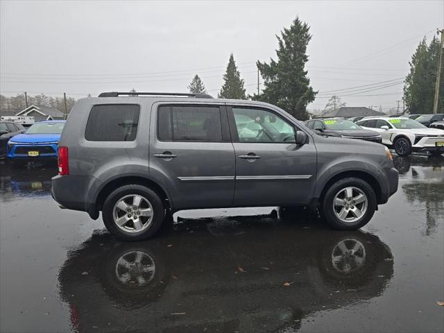 used 2010 Honda Pilot car, priced at $12,995