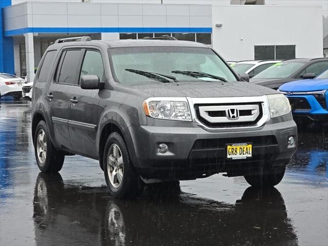 used 2010 Honda Pilot car, priced at $12,995