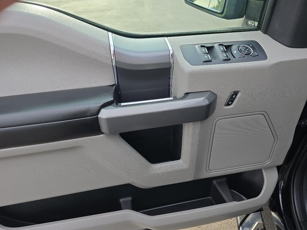 used 2016 Ford F-150 car, priced at $19,995