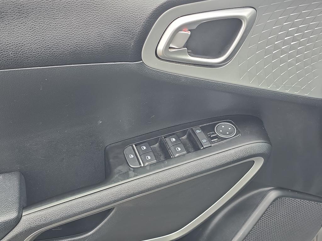 used 2023 Kia Soul car, priced at $16,987