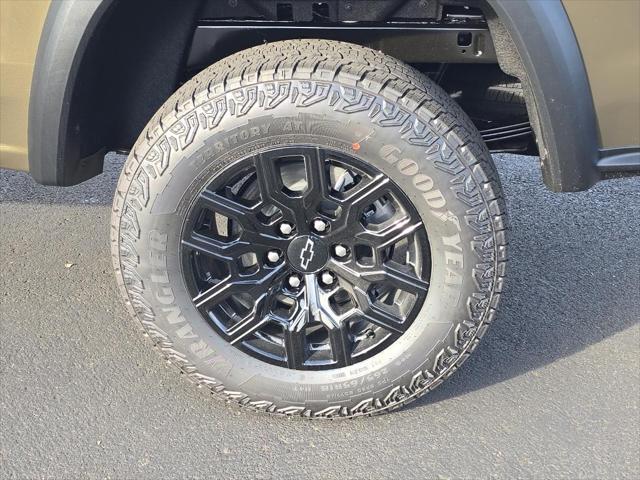 new 2024 Chevrolet Colorado car, priced at $41,390