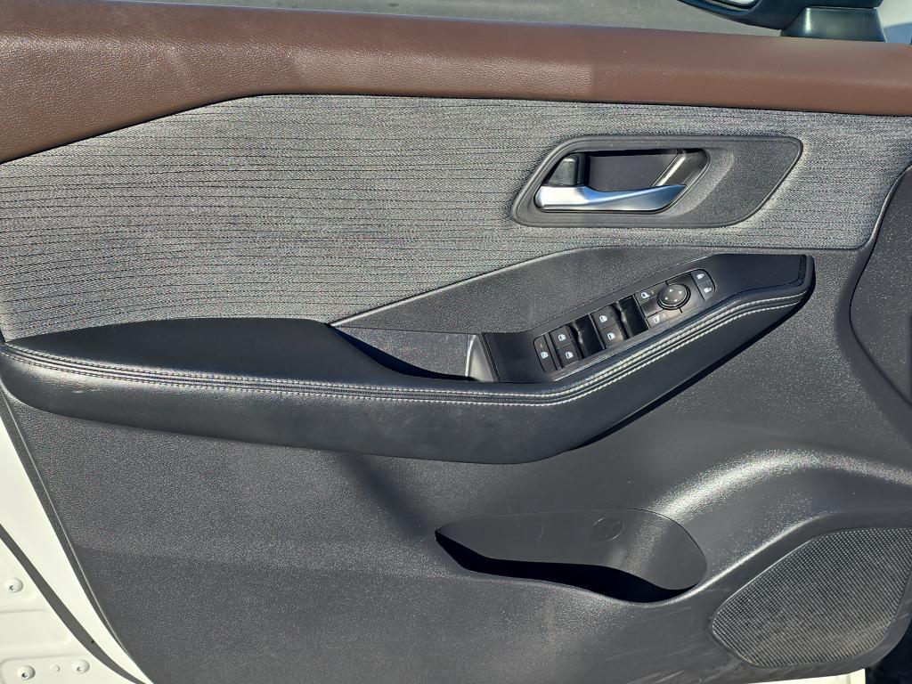 used 2023 Nissan Rogue car, priced at $18,987