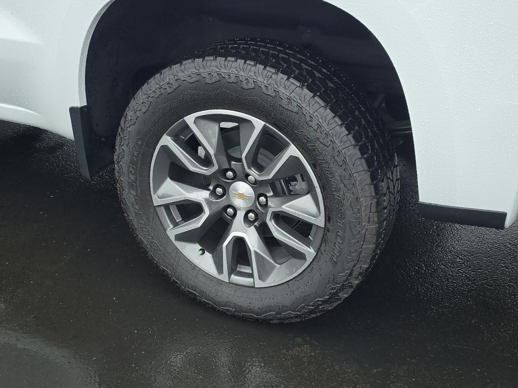 new 2025 Chevrolet Silverado 1500 car, priced at $53,704