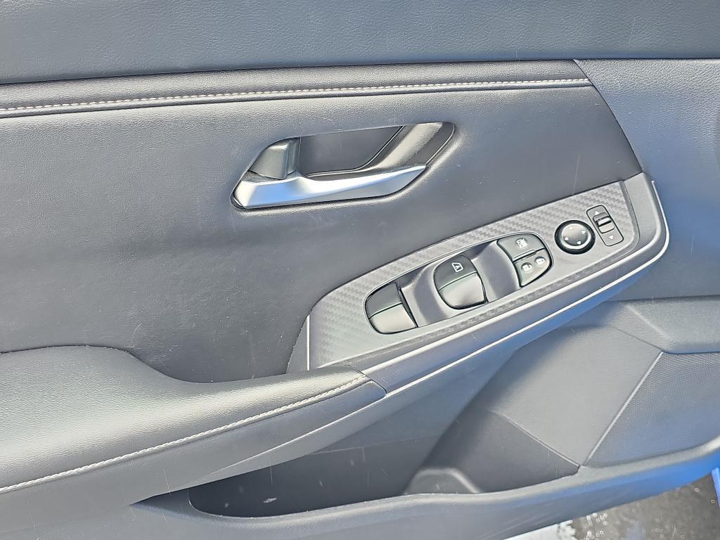 used 2024 Nissan Sentra car, priced at $17,987