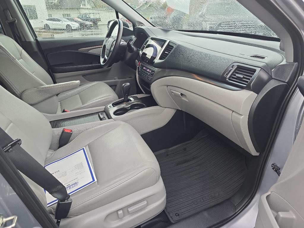 used 2018 Honda Pilot car, priced at $22,487