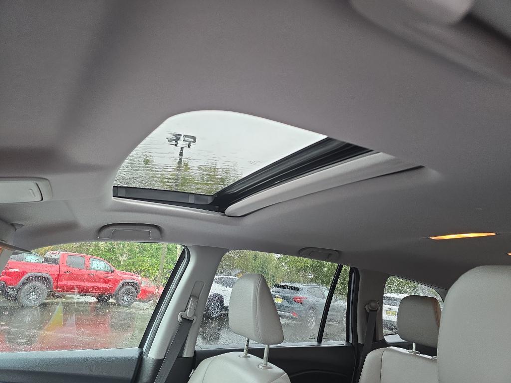 used 2018 Honda Pilot car, priced at $22,487