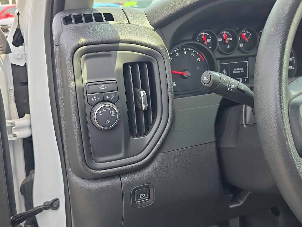 used 2024 Chevrolet Silverado 1500 car, priced at $28,497