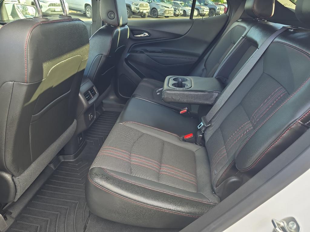 used 2024 Chevrolet Equinox car, priced at $29,995