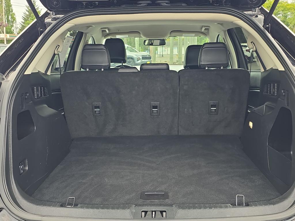 used 2024 Ford Edge car, priced at $25,987