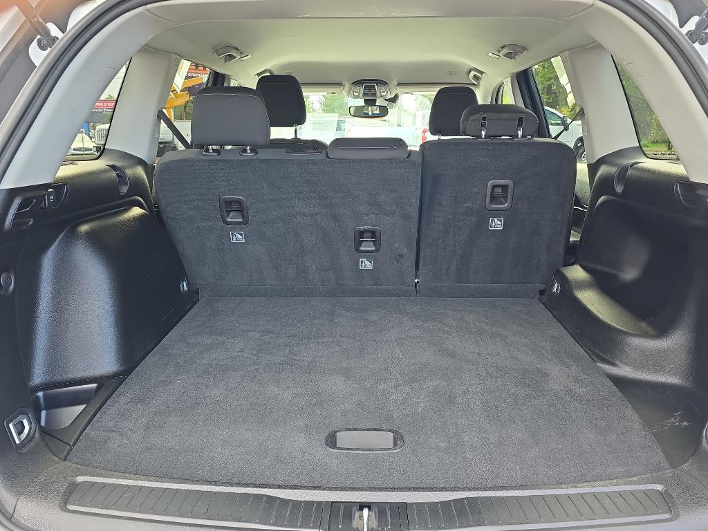 used 2023 Jeep Grand Cherokee car, priced at $22,987