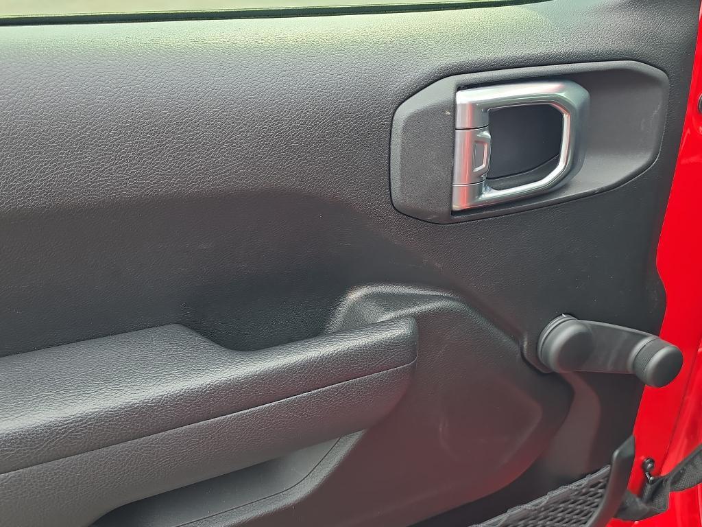 used 2023 Jeep Gladiator car, priced at $31,987