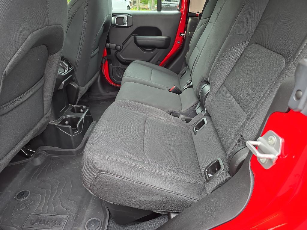 used 2023 Jeep Gladiator car, priced at $31,987