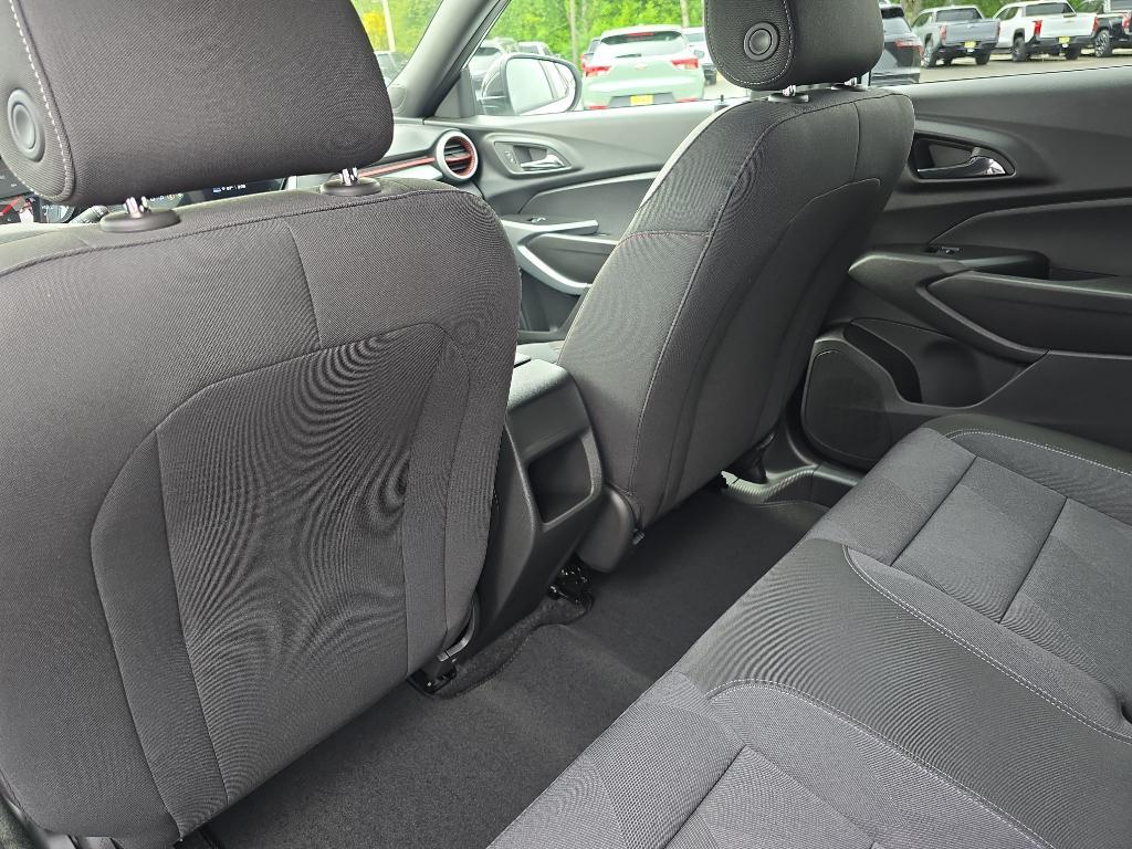 new 2025 Chevrolet Trax car, priced at $23,902