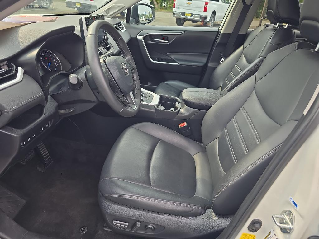used 2021 Toyota RAV4 Hybrid car, priced at $31,987