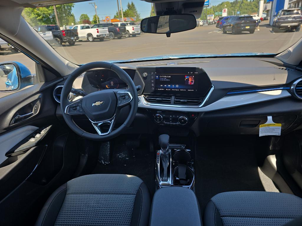 new 2025 Chevrolet Trax car, priced at $24,653