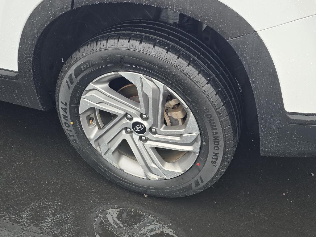 used 2023 Hyundai Santa Fe car, priced at $21,987