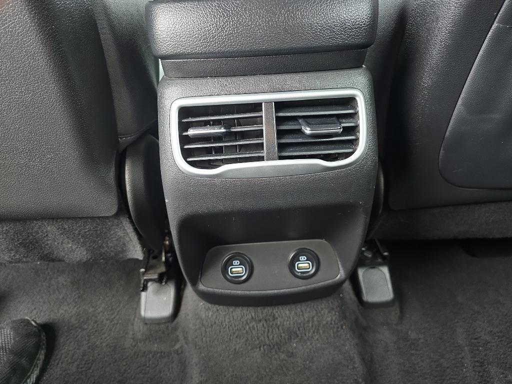 used 2023 Hyundai Santa Fe car, priced at $21,987